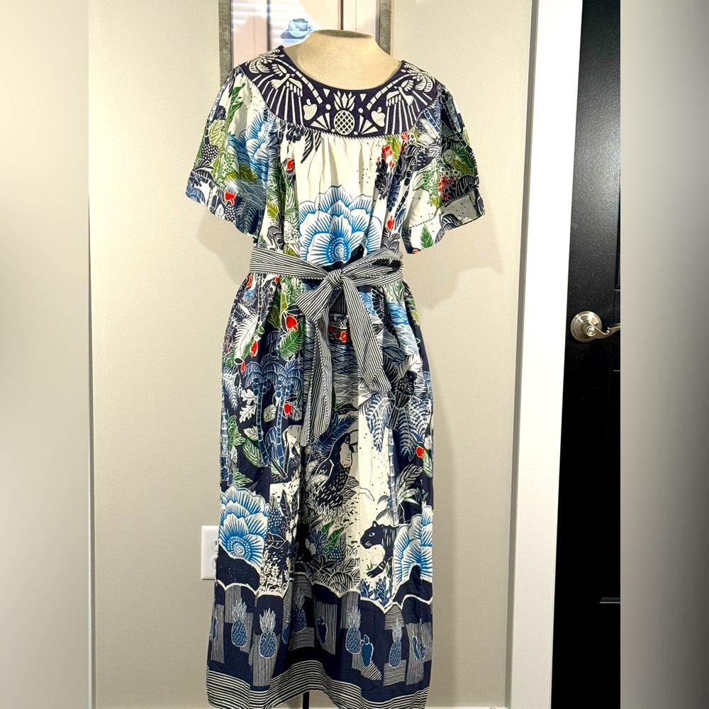 Farm Rio tie dress NWOT - ship detailed tie dress SIZE medium
